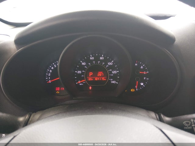 44999508 :رقم المزاد ، KNDJN2A21E7008186 vin ، 2014 Kia Soul مزاد بيع