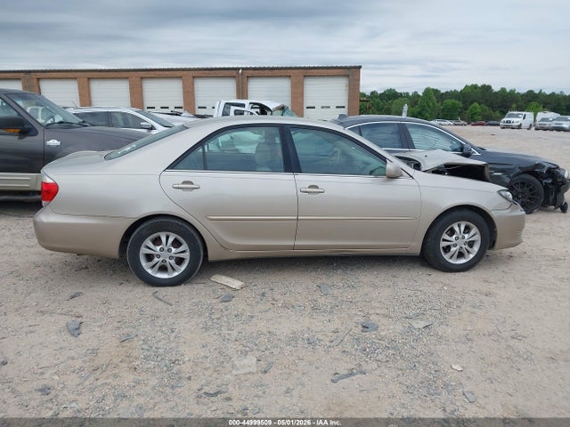 44999509 :رقم المزاد ، 4T1BE32K25U559829 vin ، 2005 Toyota Camry Le مزاد بيع