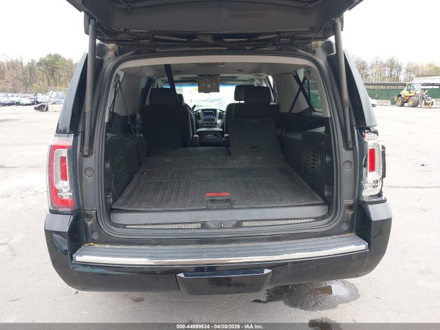 Продажа на аукционе авто 2019 Gmc Yukon Xl Denali, vin: 1GKS2HKJ2KR146927, номер лота: 44999534
