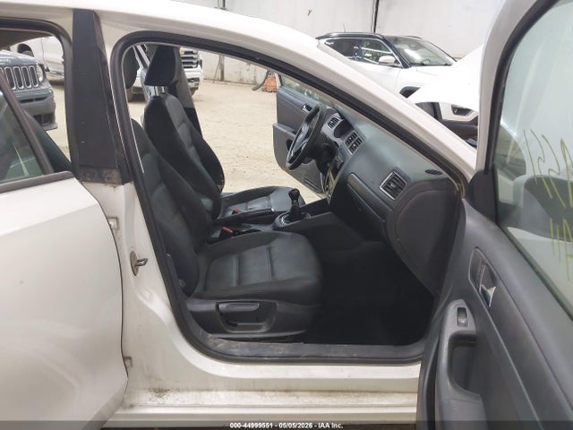 44999551 :رقم المزاد ، 3VWBZ7AJ6BM319799 vin ، 2011 Volkswagen Jetta 2.5l Se مزاد بيع