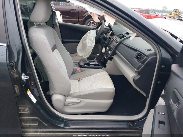 44999563 :رقم المزاد ، 4T4BF1FK9CR196721 vin ، 2012 Toyota Camry Le مزاد بيع