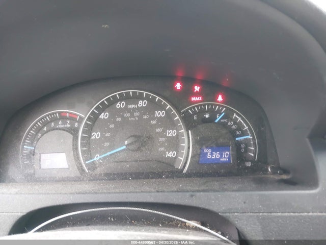 44999563 :رقم المزاد ، 4T4BF1FK9CR196721 vin ، 2012 Toyota Camry Le مزاد بيع