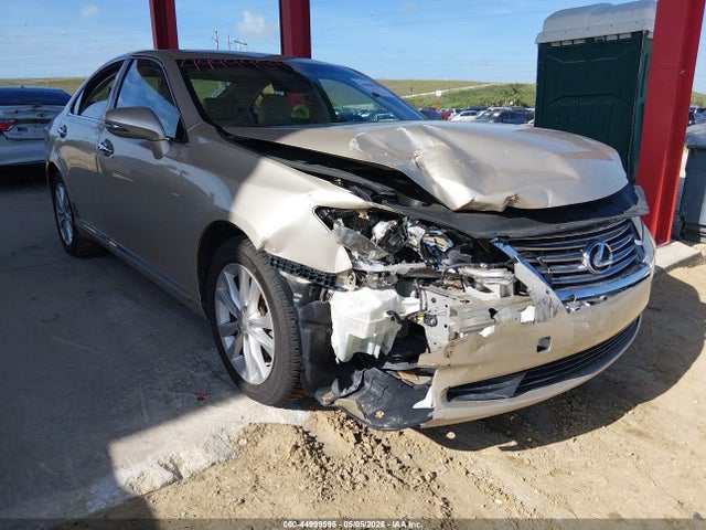 44999595 :رقم المزاد ، JTHBK1EG4A2346328 vin ، 2010 Lexus Es 350 مزاد بيع