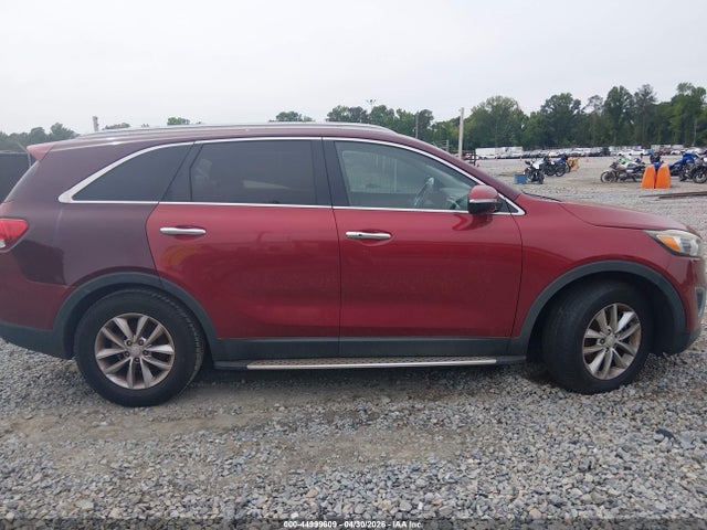 Продажа на аукционе авто 2017 Kia Sorento 2.4l Lx, vin: 5XYPG4A36HG299235, номер лота: 44999609