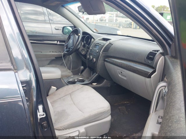 Продаж на аукціоні авто 2011 Kia Sorento Lx, vin: 5XYKT3A15BG045988, номер лоту: 44999635