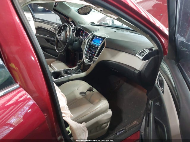 44999670 :رقم المزاد ، 3GYFNEE38GS506717 vin ، 2016 Cadillac Srx Luxury Collection مزاد بيع