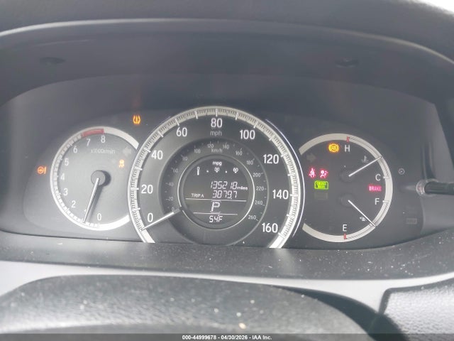 44999678 :رقم المزاد ، 1HGCR2F37GA103339 vin ، 2016 Honda Accord Lx مزاد بيع