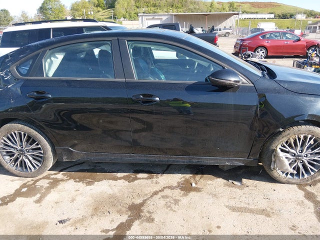 2023 Kia Forte Gt-line მანქანა იყიდება აუქციონზე, vin: 3KPF54AD8PE535678, აუქციონის ნომერი: 44999686