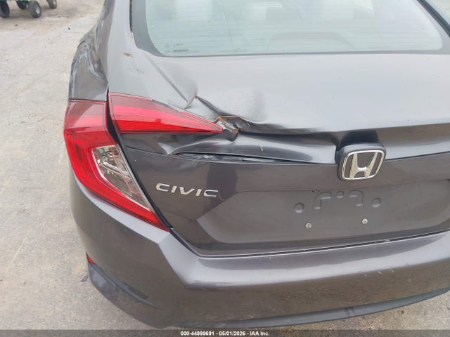 Продаж на аукціоні авто 2018 Honda Civic Lx, vin: 2HGFC2F50JH504854, номер лоту: 44999691