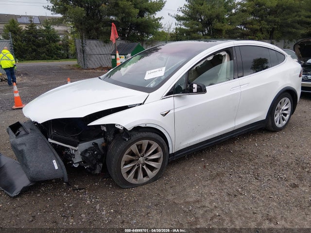 Продажа на аукционе авто 2019 Tesla Model X 100d/75d/long Range/standard Range, vin: 5YJXCDE29KF163404, номер лота: 44999701
