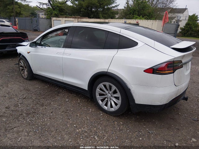 Продажа на аукционе авто 2019 Tesla Model X 100d/75d/long Range/standard Range, vin: 5YJXCDE29KF163404, номер лота: 44999701
