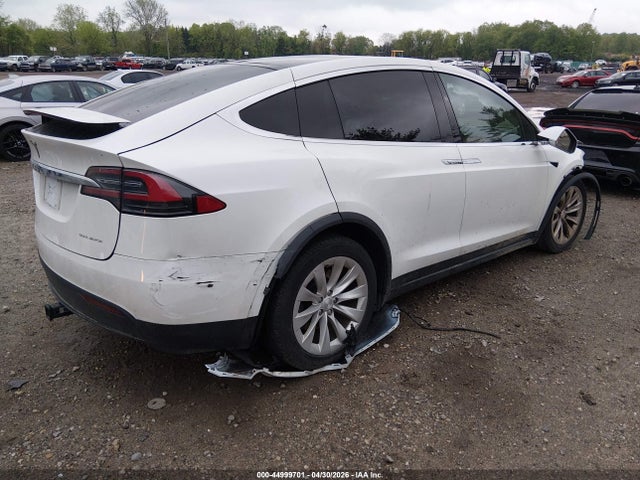 Продажа на аукционе авто 2019 Tesla Model X 100d/75d/long Range/standard Range, vin: 5YJXCDE29KF163404, номер лота: 44999701