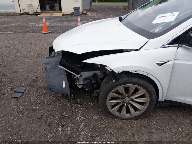Продажа на аукционе авто 2019 Tesla Model X 100d/75d/long Range/standard Range, vin: 5YJXCDE29KF163404, номер лота: 44999701
