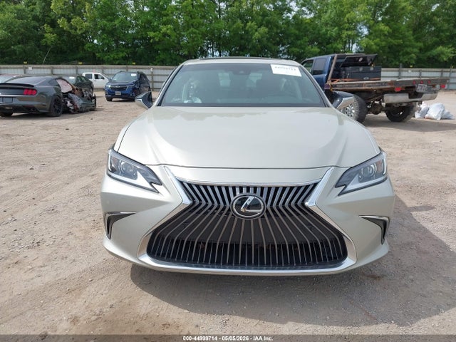 44999714 :رقم المزاد ، 58ADZ1B11MU106706 vin ، 2021 Lexus Es 350 مزاد بيع