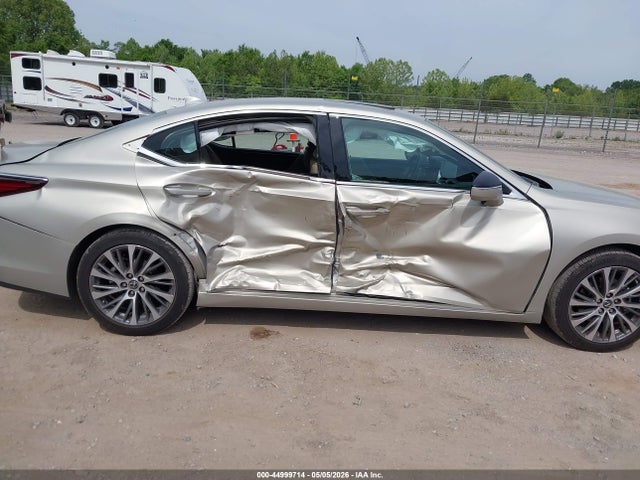 44999714 :رقم المزاد ، 58ADZ1B11MU106706 vin ، 2021 Lexus Es 350 مزاد بيع