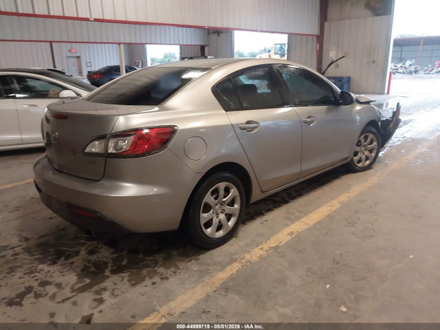Продажа на аукционе авто 2011 Mazda Mazda3 I Sport, vin: JM1BL1UF5B1429930, номер лота: 44999719