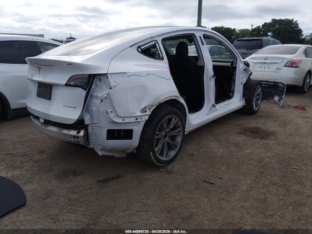 44999720 :رقم المزاد ، 7SAYGDEE4RA219018 vin ، 2024 Tesla Model Y Long Range Dual Motor All-wheel Drive مزاد بيع