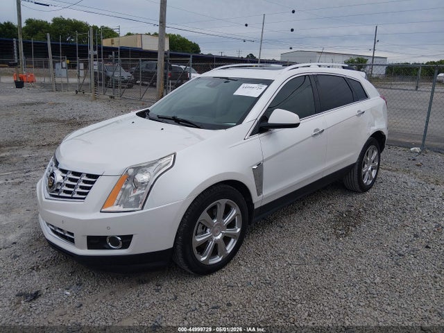 Продажа на аукционе авто 2015 Cadillac Srx Premium Collection, vin: 3GYFNDE3XFS621702, номер лота: 44999729