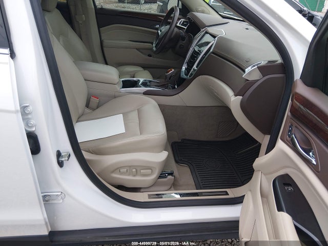Продажа на аукционе авто 2015 Cadillac Srx Premium Collection, vin: 3GYFNDE3XFS621702, номер лота: 44999729