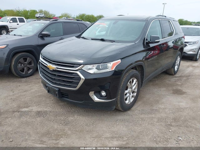 Chevrolet Traverse 2fl 2018 1GNEVMKW3JJ185874 Image 2