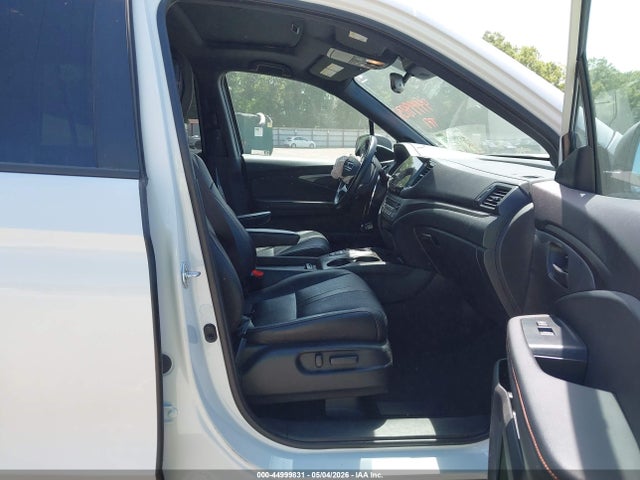 2022 Honda Pilot Awd Trailsport მანქანა იყიდება აუქციონზე, vin: 5FNYF6H89NB062956, აუქციონის ნომერი: 44999831