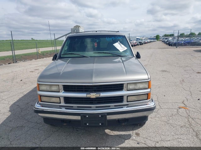 Aukcja sprzedaży 1999 Chevrolet Suburban 1500, vin: 3GNFK16R8XG270610, numer aukcji: 44999846