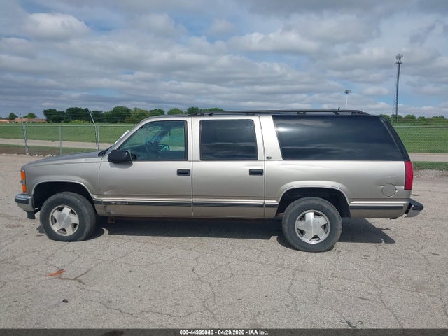 Aukcja sprzedaży 1999 Chevrolet Suburban 1500, vin: 3GNFK16R8XG270610, numer aukcji: 44999846