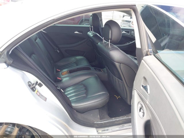 44999908 :رقم المزاد ، WDDDJ75X56A018676 vin ، 2006 Mercedes-benz Cls 500 مزاد بيع