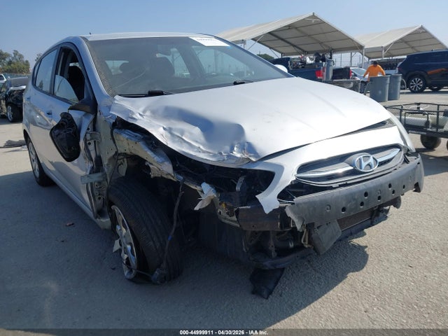 KMHCT5AE7GU279246 Hyundai ACCENT SE