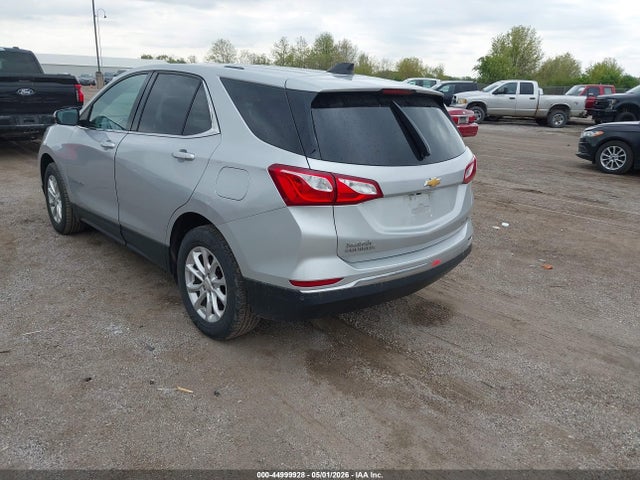 Chevrolet EQUINOX LT 2018 2GNAXSEV1J6289261 Image 3