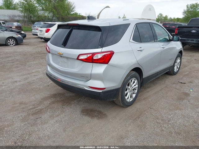 Chevrolet EQUINOX LT 2018 2GNAXSEV1J6289261 Image 4