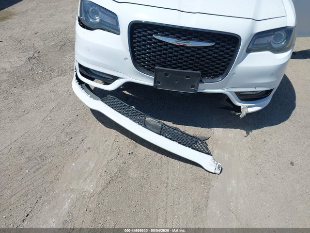 Продажа на аукционе авто 2018 Chrysler 300 300s Awd, vin: 2C3CCAGG8JH276053, номер лота: 44999930