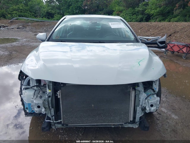 Продажа на аукционе авто 2022 Toyota Camry Se Awd, vin: 4T1G11BK5NU050016, номер лота: 44999947