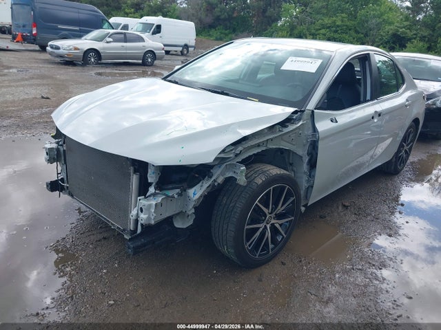 Продажа на аукционе авто 2022 Toyota Camry Se Awd, vin: 4T1G11BK5NU050016, номер лота: 44999947