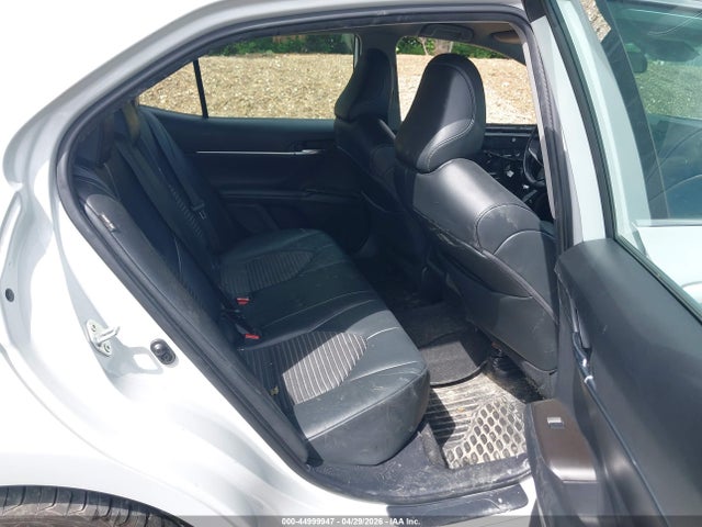 Продажа на аукционе авто 2022 Toyota Camry Se Awd, vin: 4T1G11BK5NU050016, номер лота: 44999947