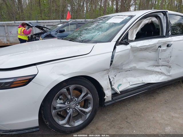 45000000 :رقم المزاد ، 1HGCY2F66PA057791 vin ، 2023 Honda Accord Hybrid Ex-l مزاد بيع