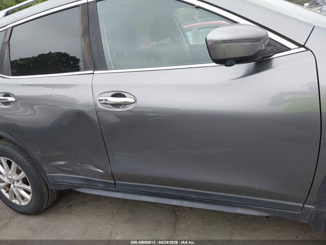Продажа на аукционе авто 2018 Nissan Rogue Sv, vin: KNMAT2MT2JP617890, номер лота: 45000013