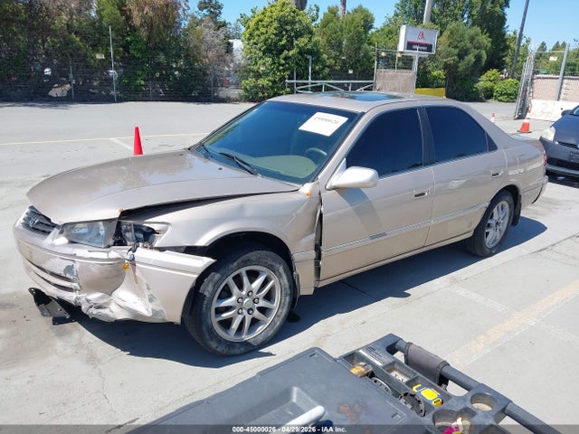 2000 Toyota Camry Xle V6 მანქანა იყიდება აუქციონზე, vin: JT2BF28K3Y0251737, აუქციონის ნომერი: 45000026