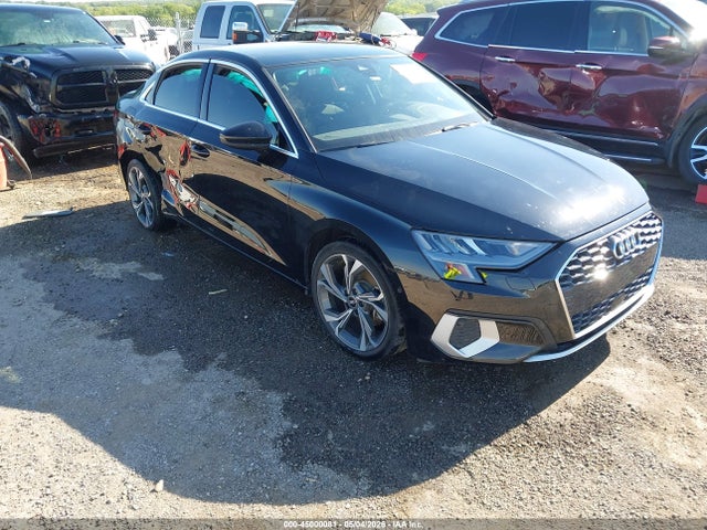 45000081 :رقم المزاد ، WAUAUDGY9NA011301 vin ، 2022 Audi A3 Premium 40 Tfsi Front-wheel Drive S Tronic مزاد بيع