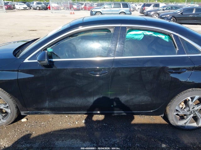 45000081 :رقم المزاد ، WAUAUDGY9NA011301 vin ، 2022 Audi A3 Premium 40 Tfsi Front-wheel Drive S Tronic مزاد بيع