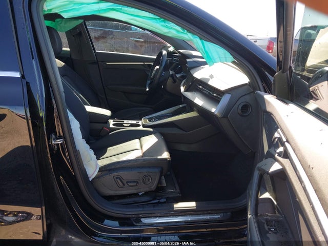 45000081 :رقم المزاد ، WAUAUDGY9NA011301 vin ، 2022 Audi A3 Premium 40 Tfsi Front-wheel Drive S Tronic مزاد بيع