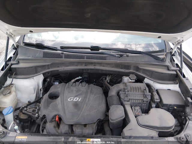 Продаж на аукціоні авто 2016 Hyundai Santa Fe Sport 2.4l, vin: 5XYZU3LB7GG327865, номер лоту: 45000083