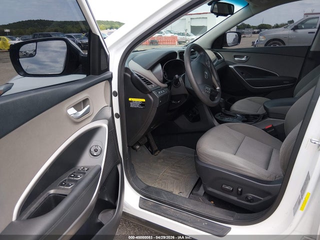 Продаж на аукціоні авто 2016 Hyundai Santa Fe Sport 2.4l, vin: 5XYZU3LB7GG327865, номер лоту: 45000083