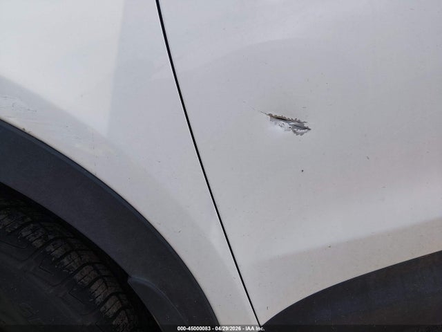 Продаж на аукціоні авто 2016 Hyundai Santa Fe Sport 2.4l, vin: 5XYZU3LB7GG327865, номер лоту: 45000083