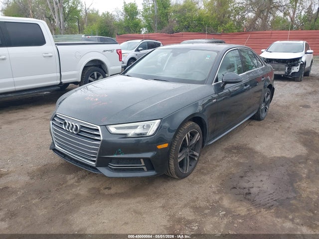 45000084 :رقم المزاد ، WAUFNAF40HN013323 vin ، 2017 Audi A4 2.0t Premium مزاد بيع