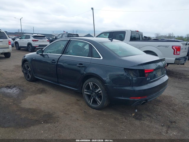 45000084 :رقم المزاد ، WAUFNAF40HN013323 vin ، 2017 Audi A4 2.0t Premium مزاد بيع