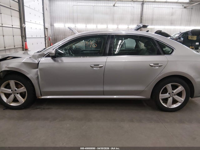 Aukcja sprzedaży 2013 Volkswagen Passat 2.5l Se, vin: 1VWBH7A35DC017672, numer aukcji: 45000090