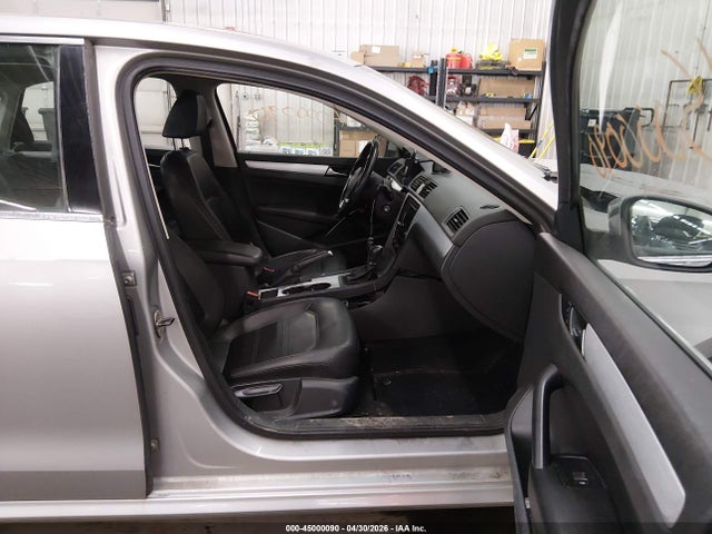 Aukcja sprzedaży 2013 Volkswagen Passat 2.5l Se, vin: 1VWBH7A35DC017672, numer aukcji: 45000090