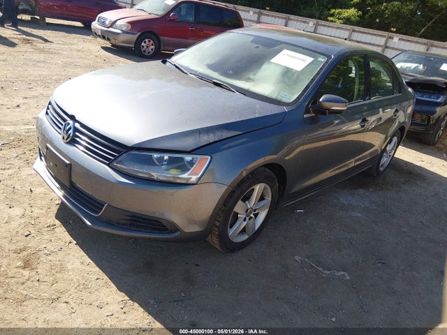 Auction sale of the 2014 Volkswagen Jetta 2.0l Tdi, vin: 3VW3L7AJ2EM385650, lot number: 45000100