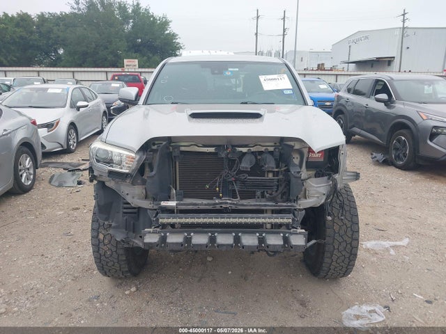 Продажа на аукционе авто 2018 Toyota Tacoma Trd Off Road, vin: 3TMDZ5BN3JM050855, номер лота: 45000117